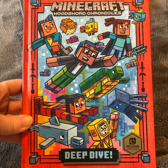 Minecraft Kids Book Set - Picture 5 of 7